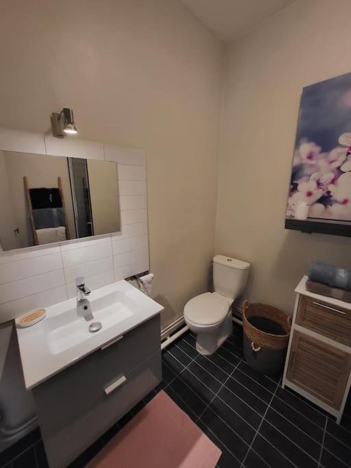 Apartmán Le P'Tit Nid Parthenay Exteriér fotografie
